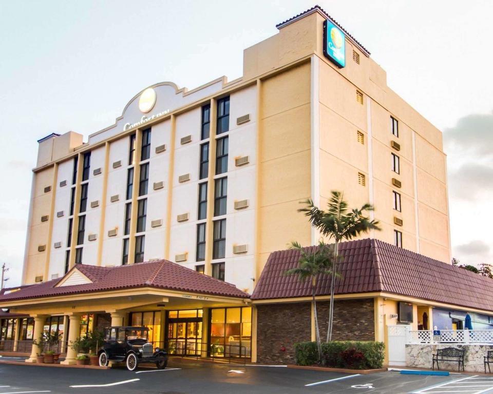 Comfort Inn Oceanside Deerfield Beach photo