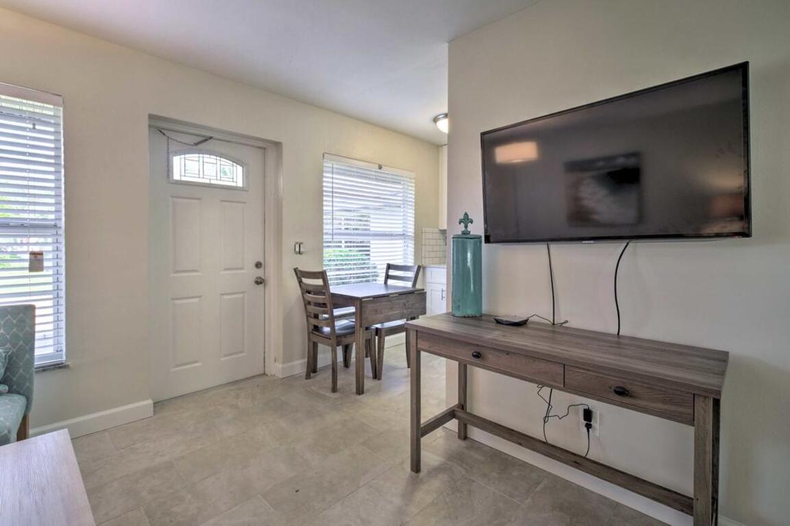 Vero Beach Studio-Walk to Ocean and Restaurants photo