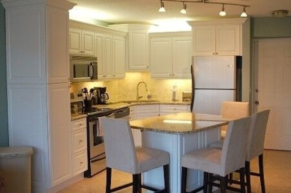 Luxury Ocean Village Beach Condo with 5 Star Reviews with Wifi and all Extras photo