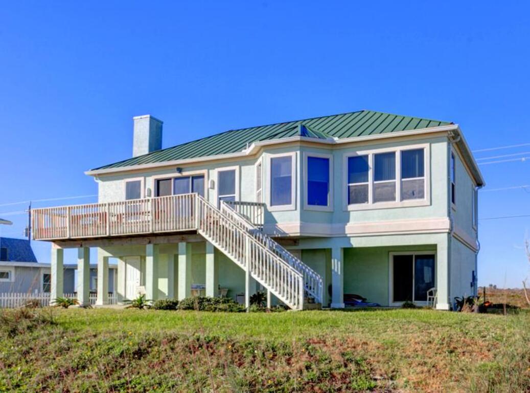 Beach Whisper, 4 Bedrooms, Sleeps 9, Beach Front, HDTV, WiFi photo