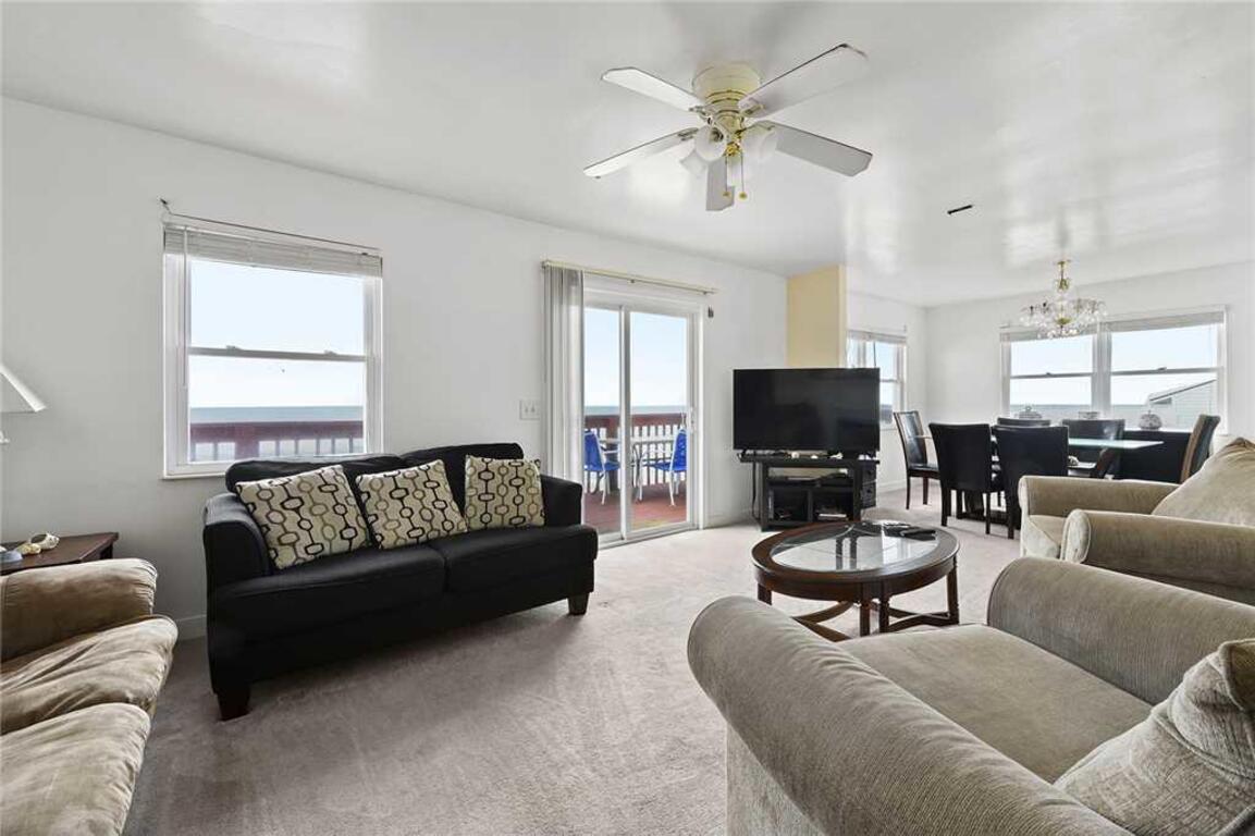 Morning Star, 4 Bedrooms, Sleeps 10, Pet Friendly, Ocean Front photo