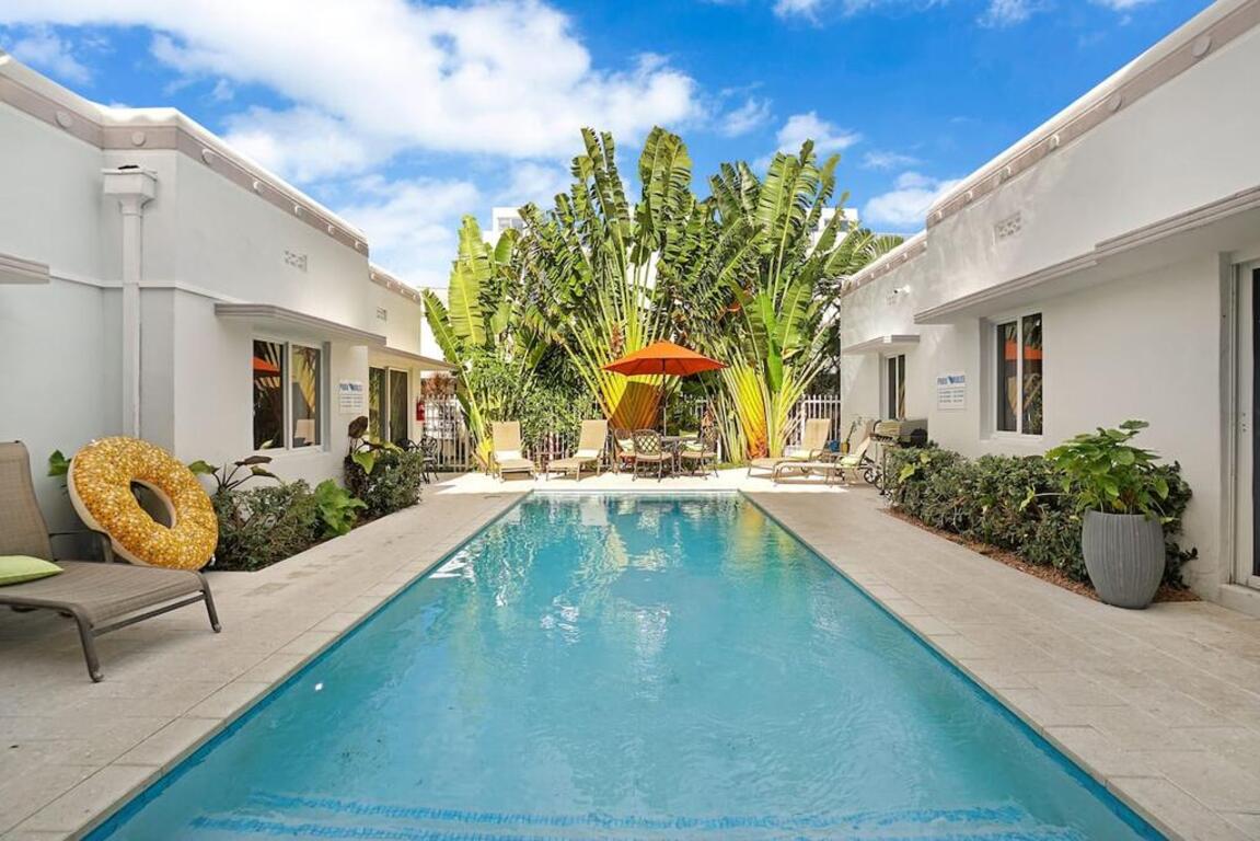 STUNNING MIAMI BEACH 2 BEDROOM BUNGALOW WITH HEATED POOL, MINUTES FROM THE BEACH photo