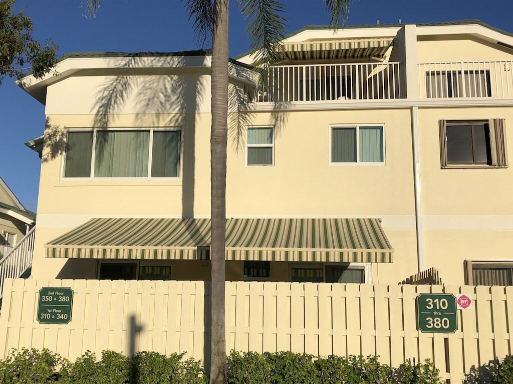 Updated Bella Vista Condo On Carlin Park -Walking Distance to Beach photo