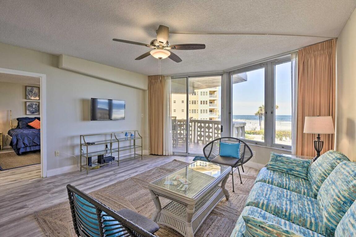 Oceanfront Condo, Walk to Flagler Ave Shops! photo