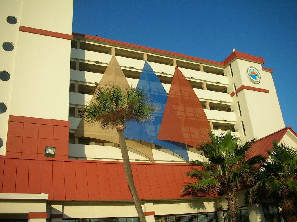 Great rates - Unbelievable direct oceanfront views ! photo