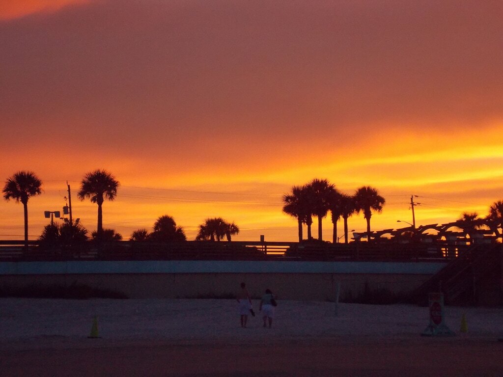 Great rates - Unbelievable direct oceanfront views ! photo