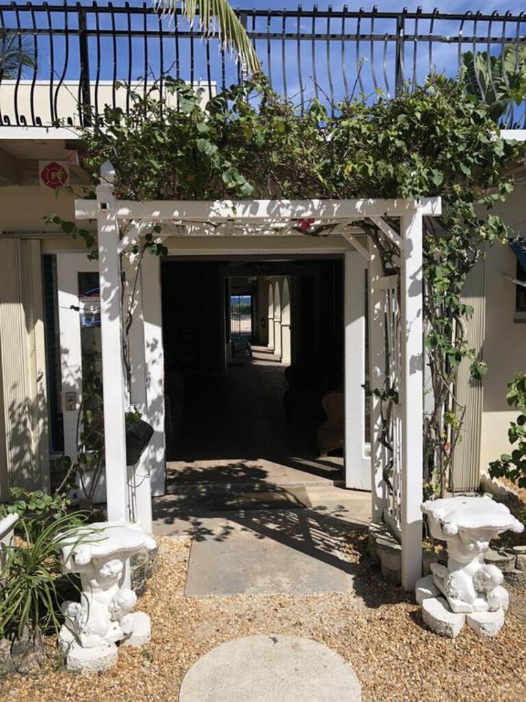 Courtyard Villa Hotel photo