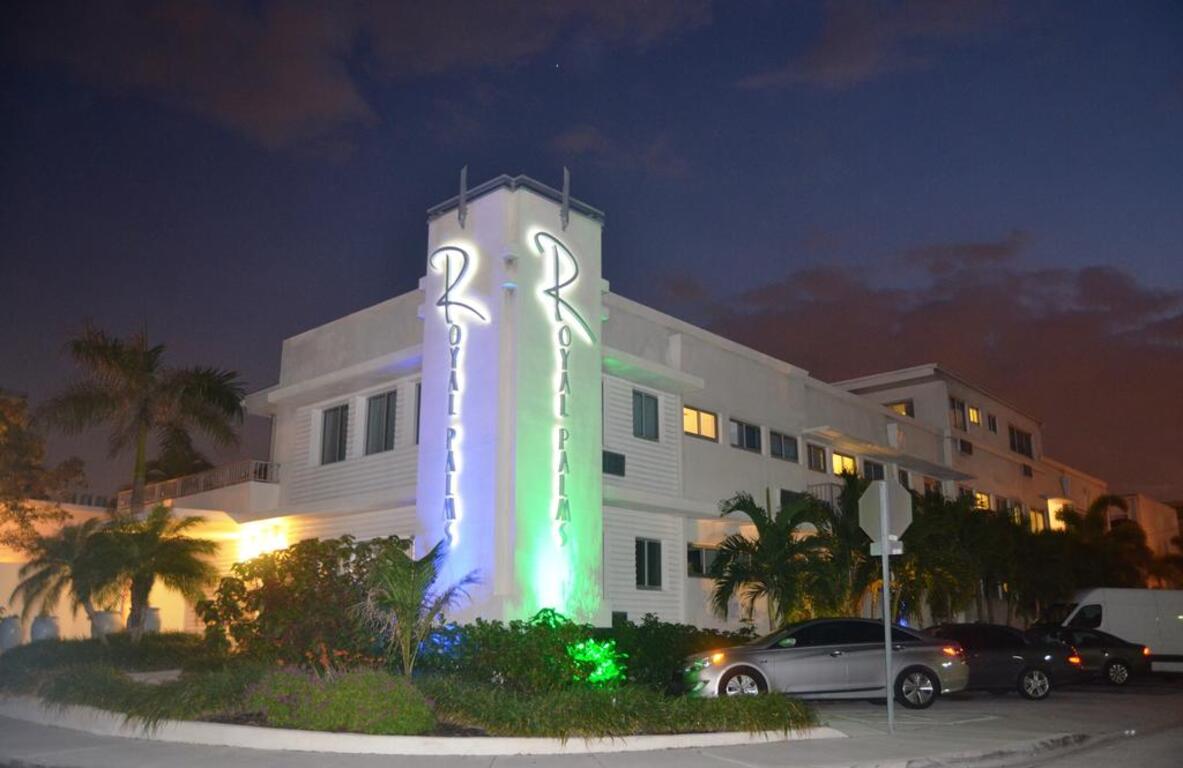 Royal Palms Resort & Spa photo