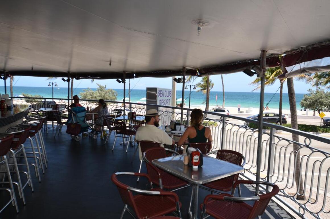 Sea Club Ocean Resort photo