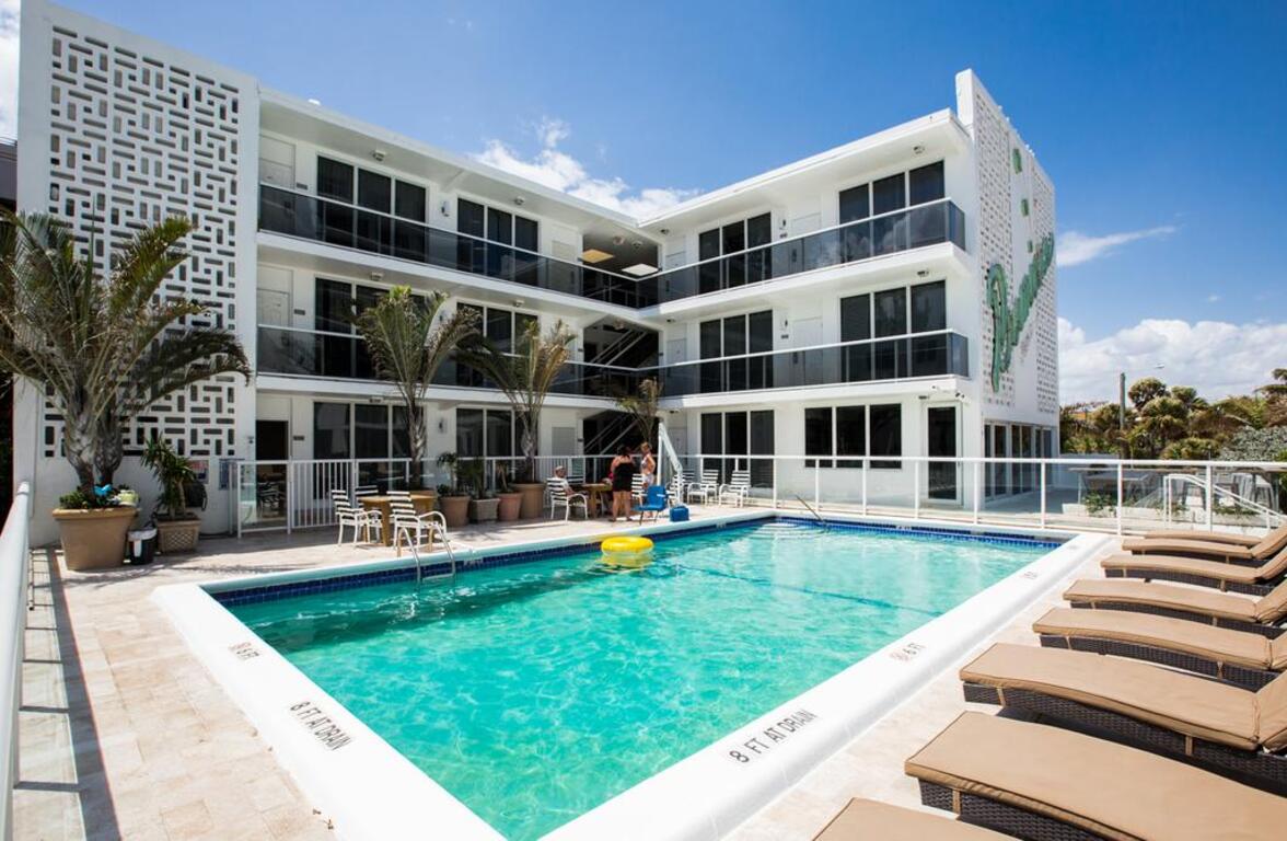 Premiere Hotel photo