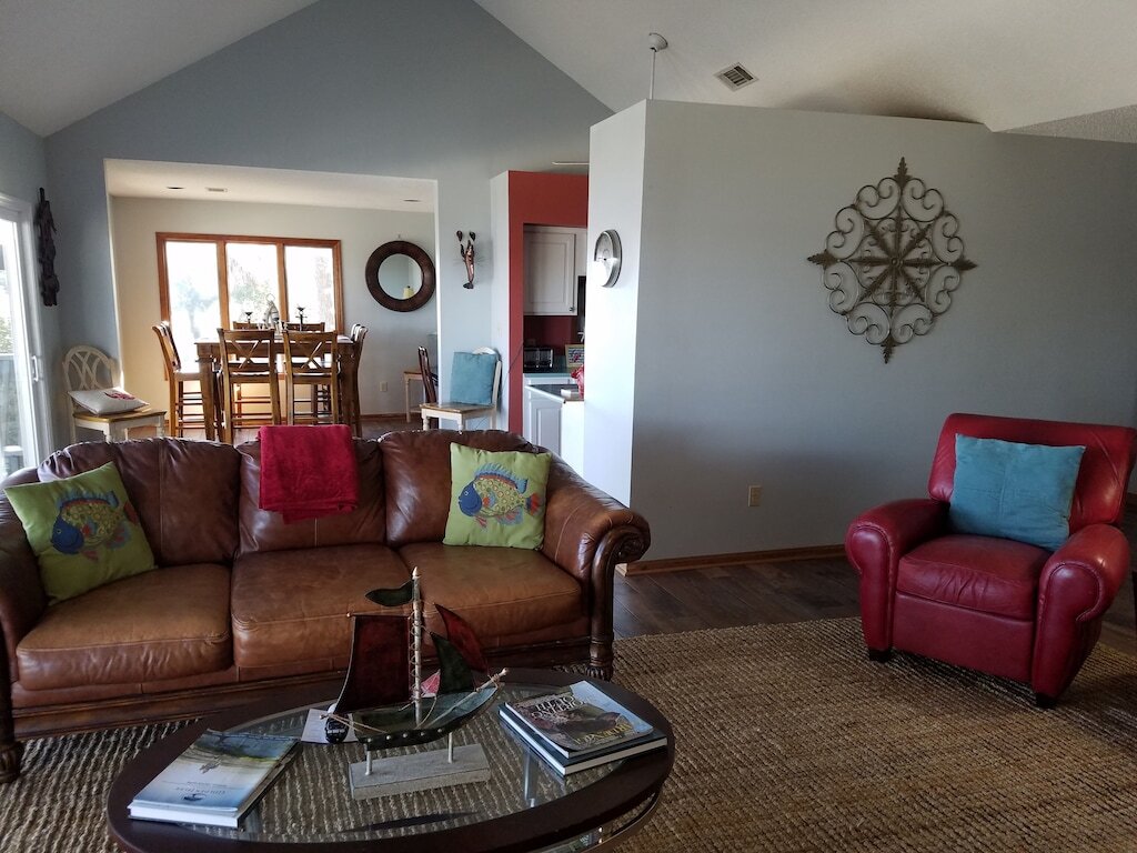 WOW - $210/nt! Salt Crest Waterfront Cottage w/Dock - Sleeps photo