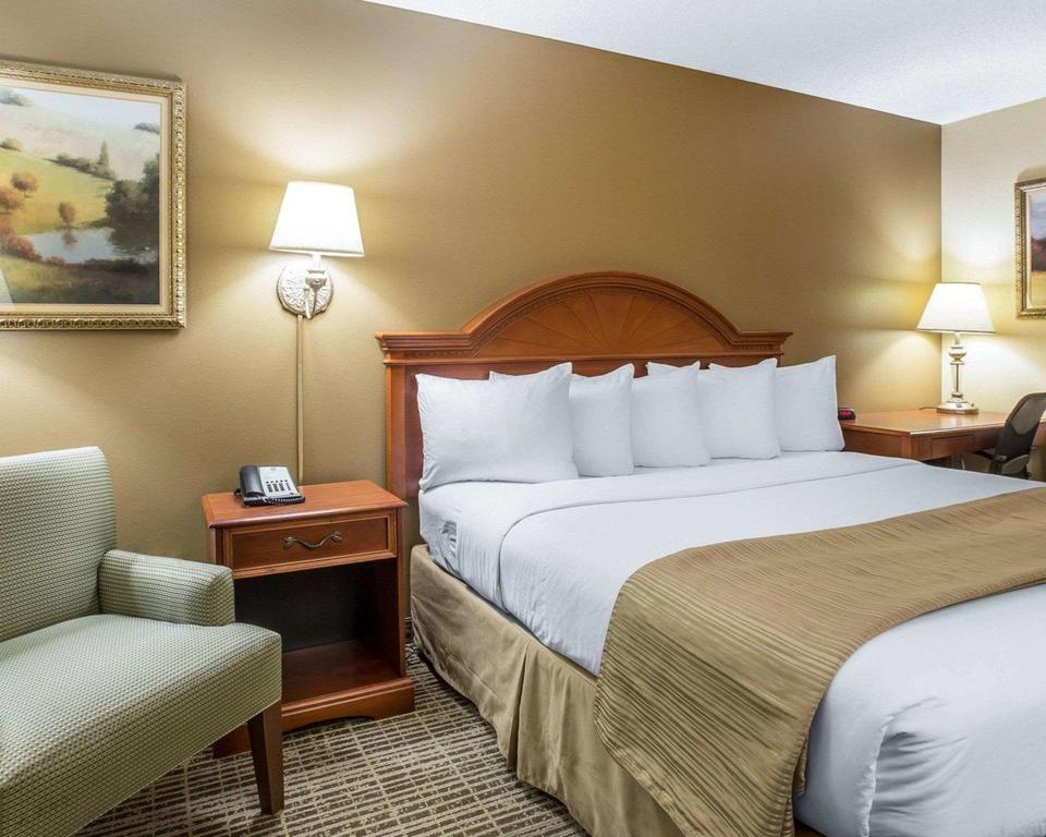 Quality Inn Carrollton photo