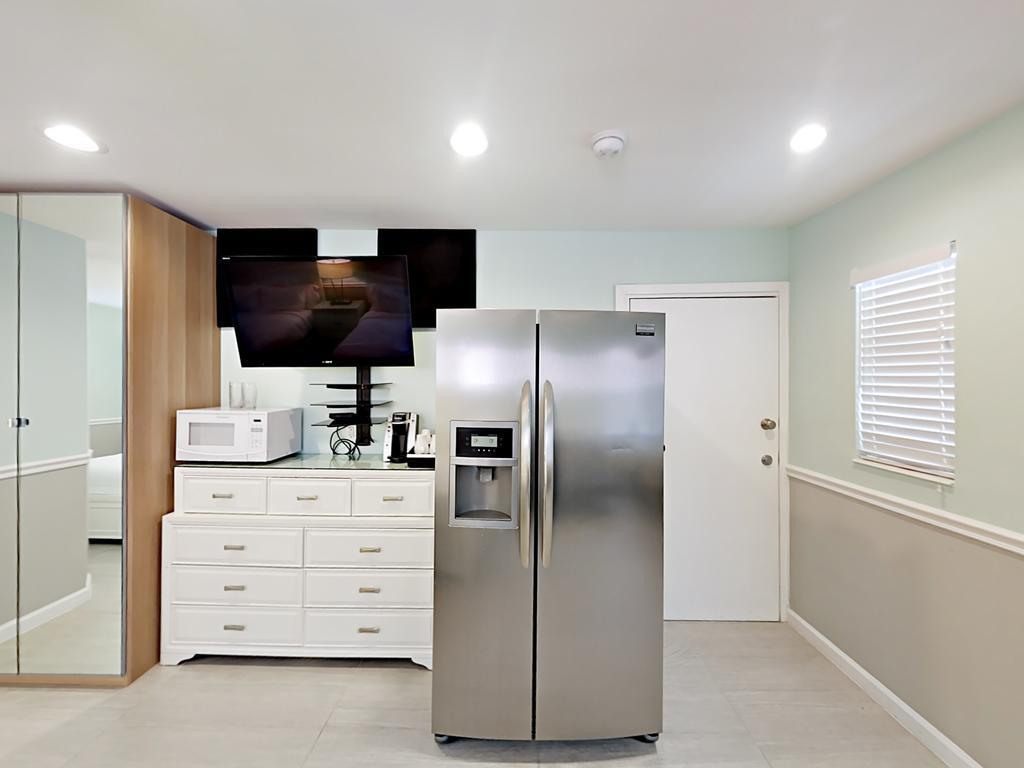 321 Hayes Street Cabin Unit #3 photo