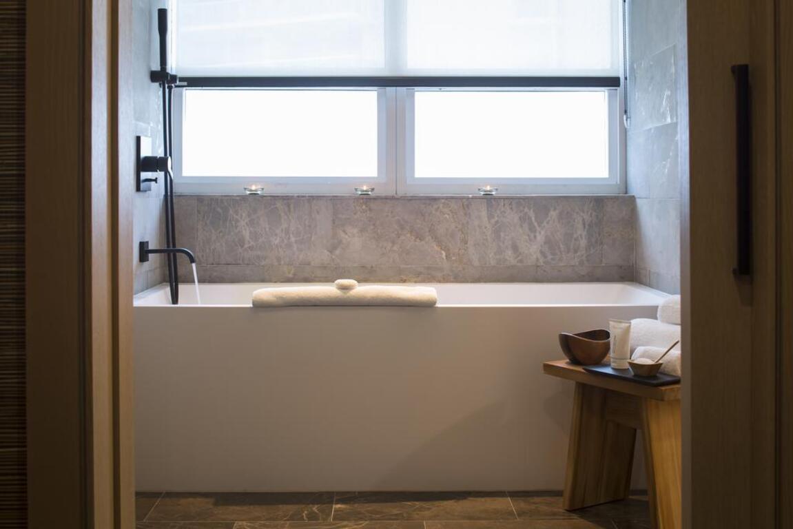 Nobu Hotel Miami Beach photo
