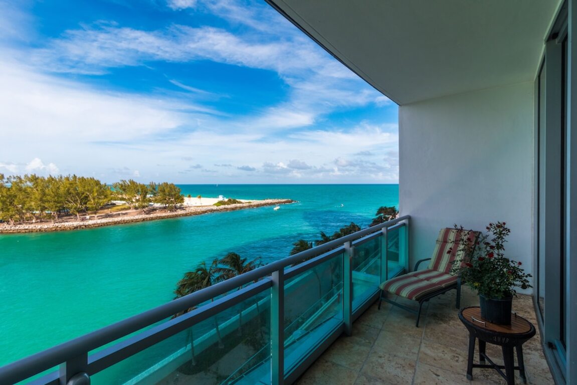 Ritz Carlton Hotel at Bal Harbour FL, 1147ft2 as low as $299 a night ! photo
