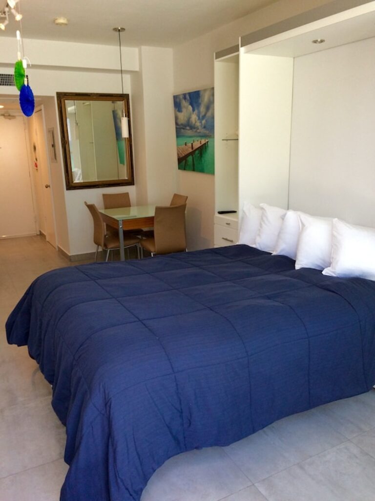 Amazing/Direct Ocean Front/Huge Balcony/Endless Views/Kitchen - NEWLY RENOVATED! photo