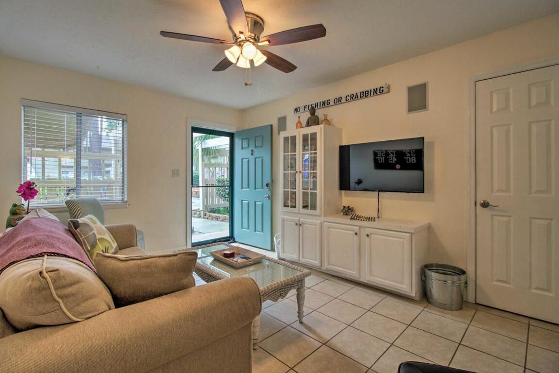 Family Villa Resort Pool and Kitchen, Walk to Beach photo