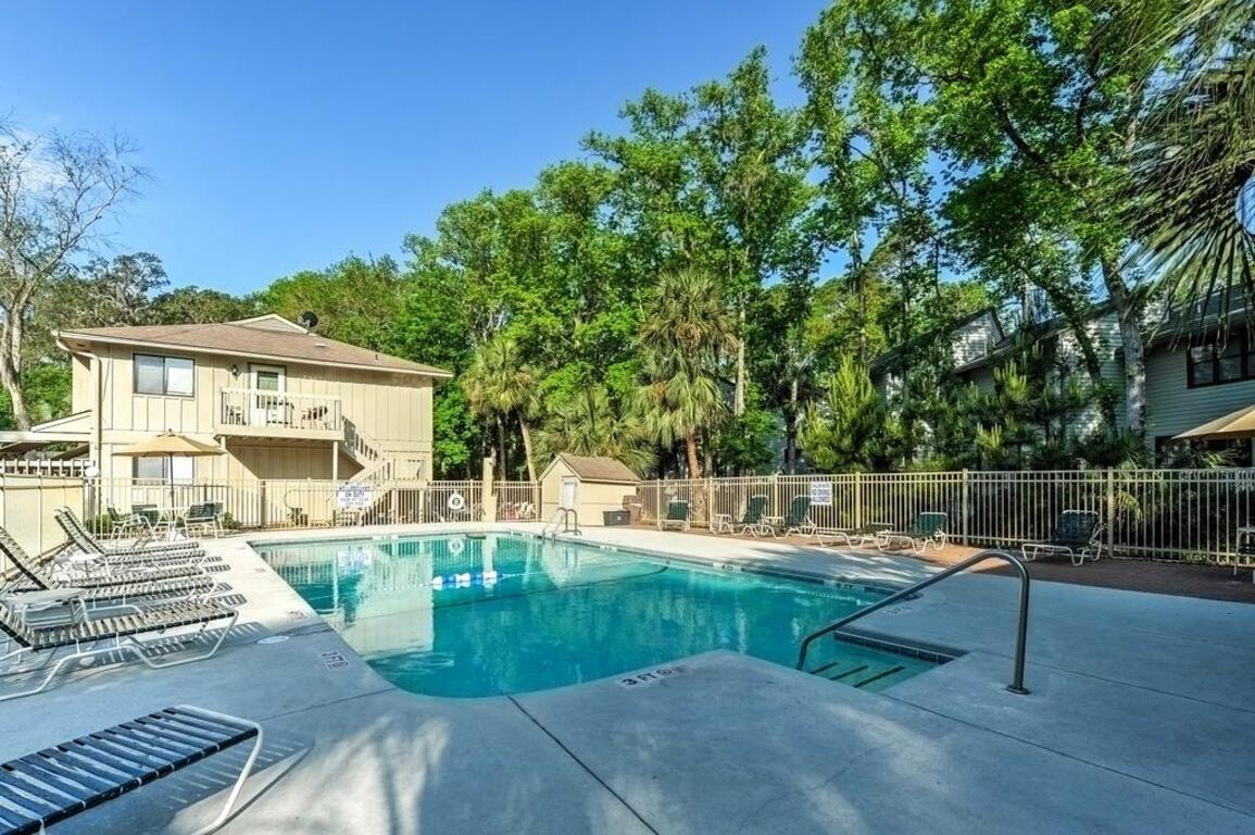 Family Villa Resort Pool and Kitchen, Walk to Beach photo
