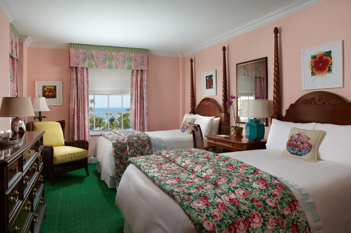 The Colony Hotel photo
