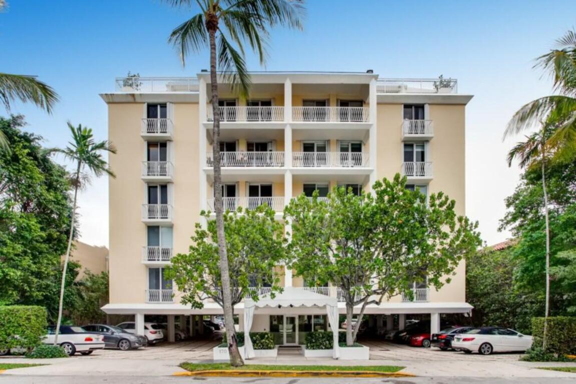 Everglades Plaza - Vintage Palm Beach Island Condo photo