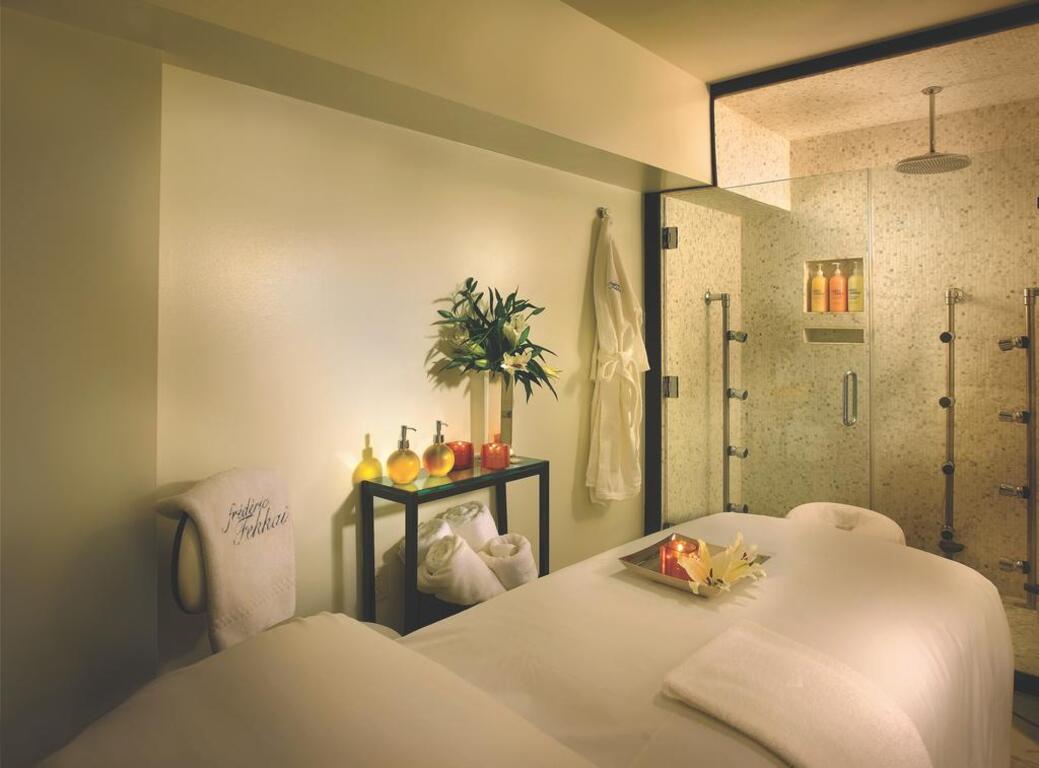 The Brazilian Court Hotel photo