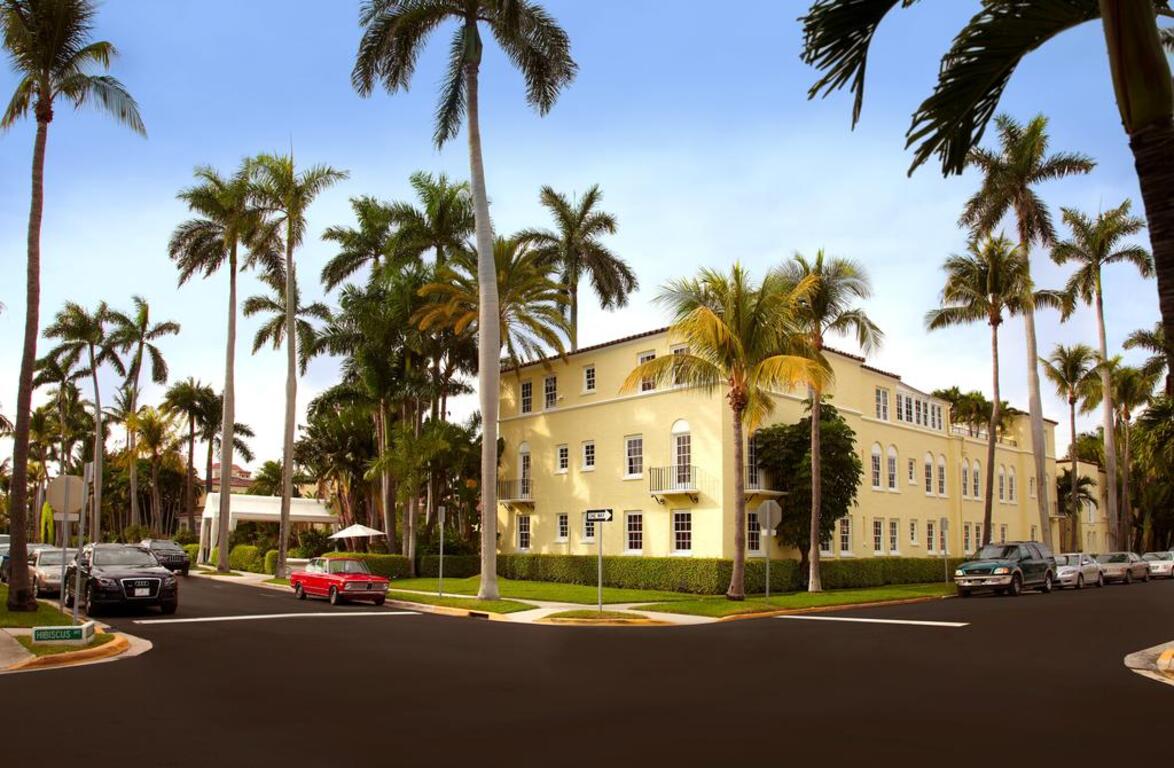 The Brazilian Court Hotel photo