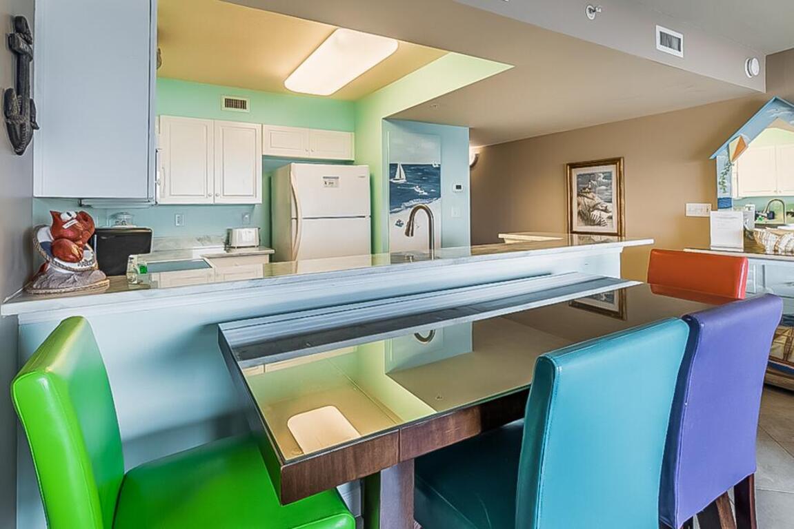 Pelican Isle Condominiums photo