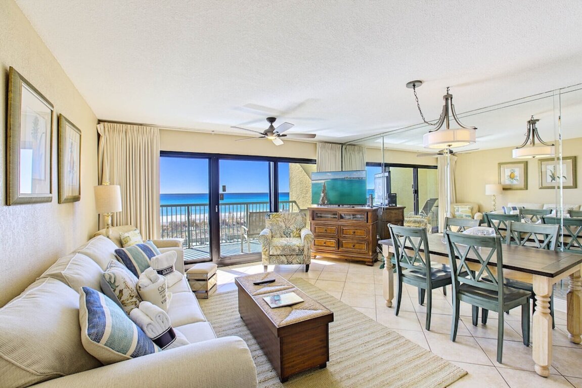 Destin Beach Club 215 - Gulf Front, Heated Community Pool, Free Beach Service! photo