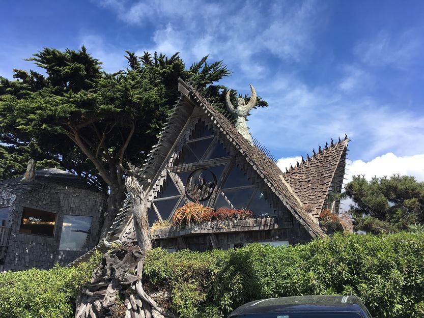 Building on Miramar Beach in Half Moon Bay