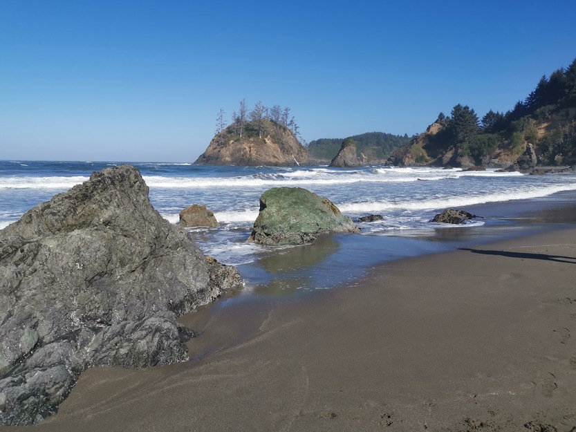 Rocks on Fisherman's Wharf Beach in Trinidad California