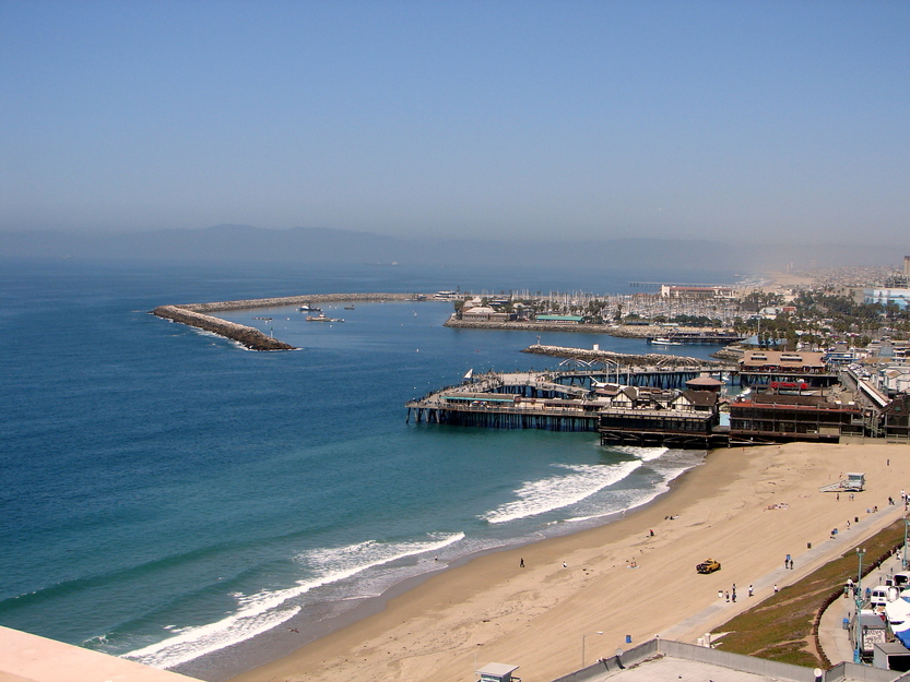 Redondo Beach Pier aerial view