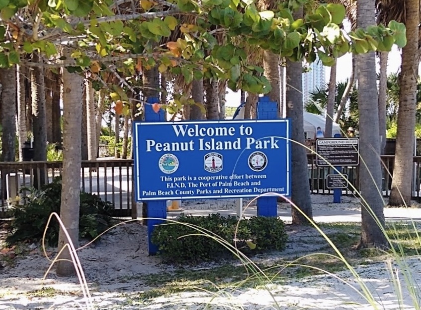 Peanut Island Park shield