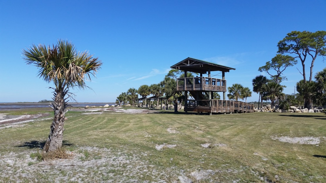 Building on Hagens Cove Park Beach