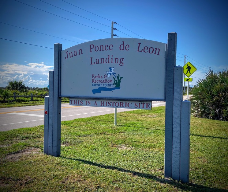 Juan Ponce de León Landing entrance shield