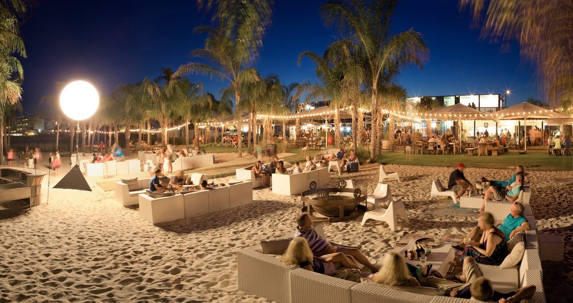 Evening party at the beach