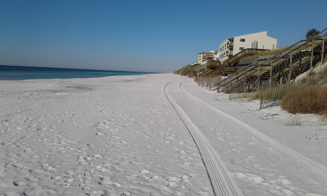 Houses on Blue Mountain Beach