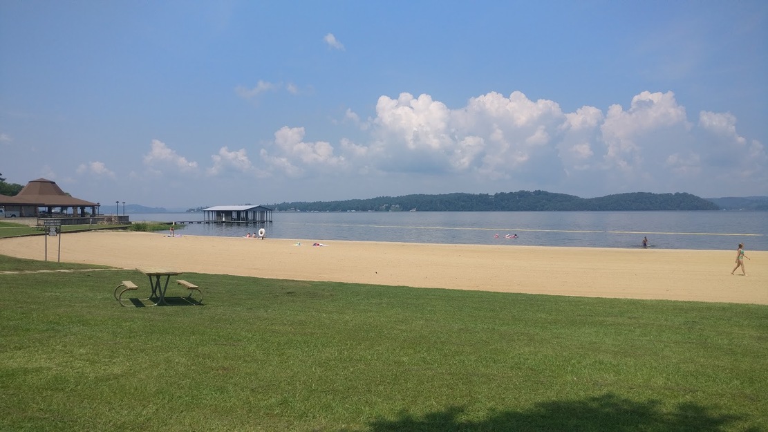 Lake Guntersville Beach