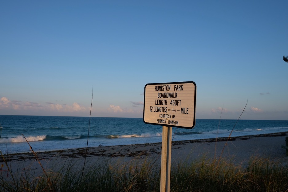 Beach shield