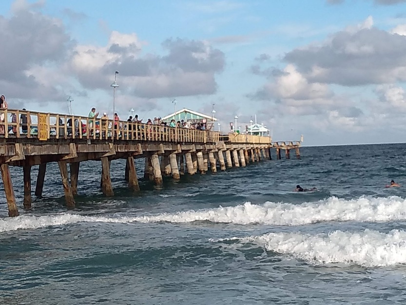 Fishing pier
