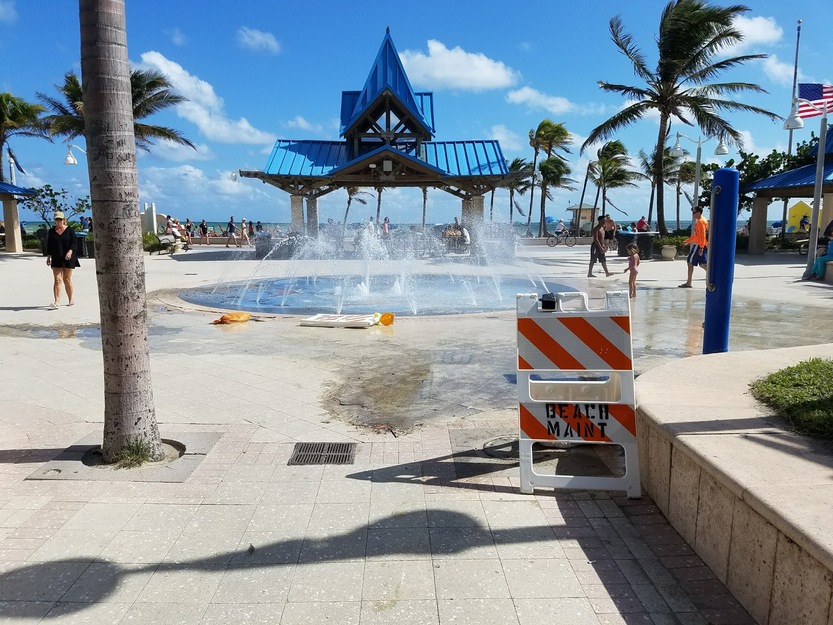 Charnow Park fountain